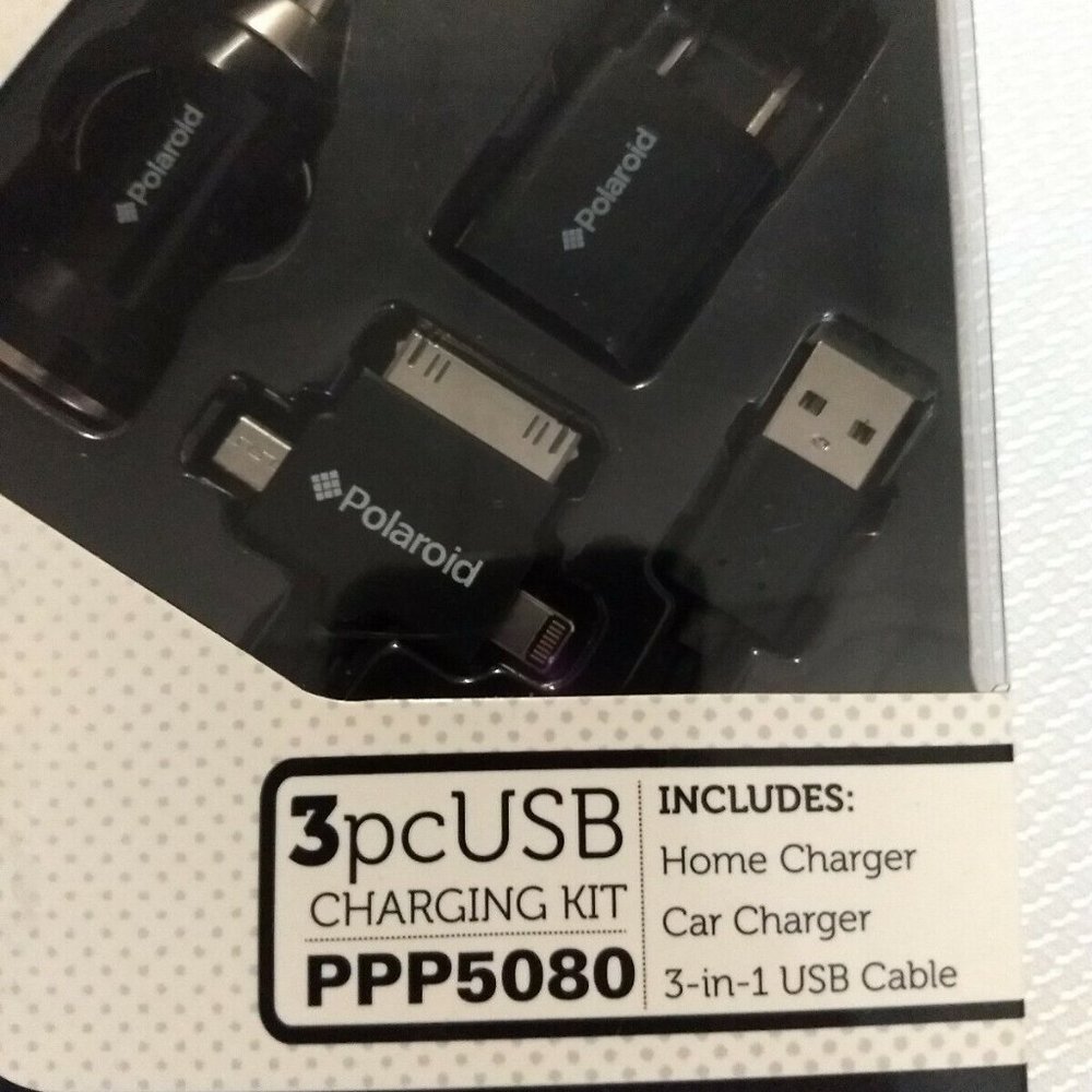 Polaroid 3 Piece Charging Kit Home, Car and 3-in-1 USB Cable PPP5080 BLACK HG9